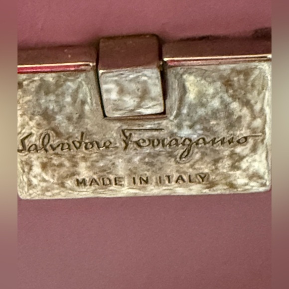 Authentic Salvador Ferragamo bowling bag and matching wallet. Awesome set - Picture 3 of 5